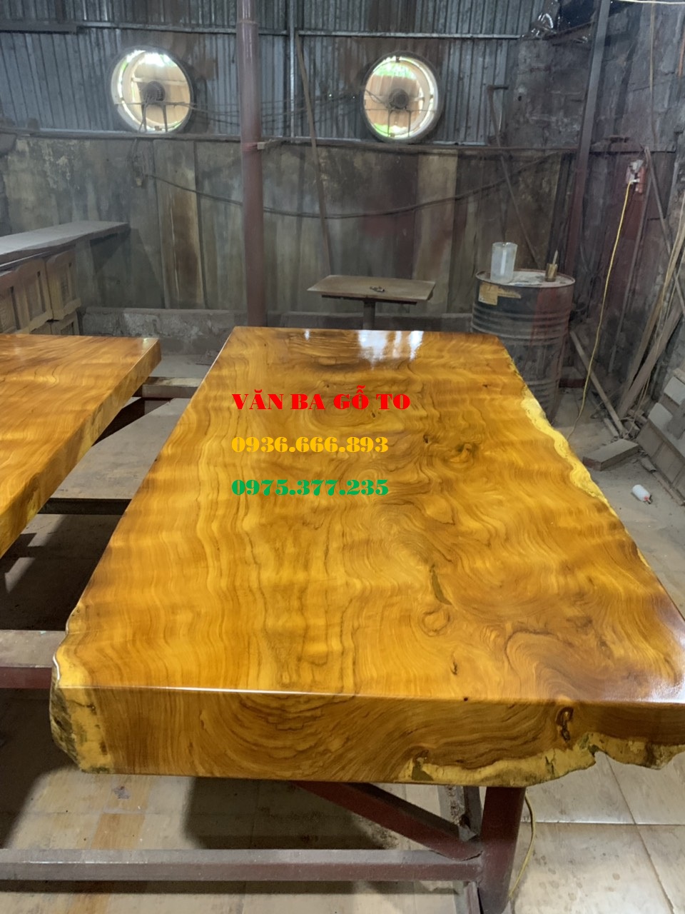 Mặt bàn gỗ nguyên tấm tại Vũng Tàu