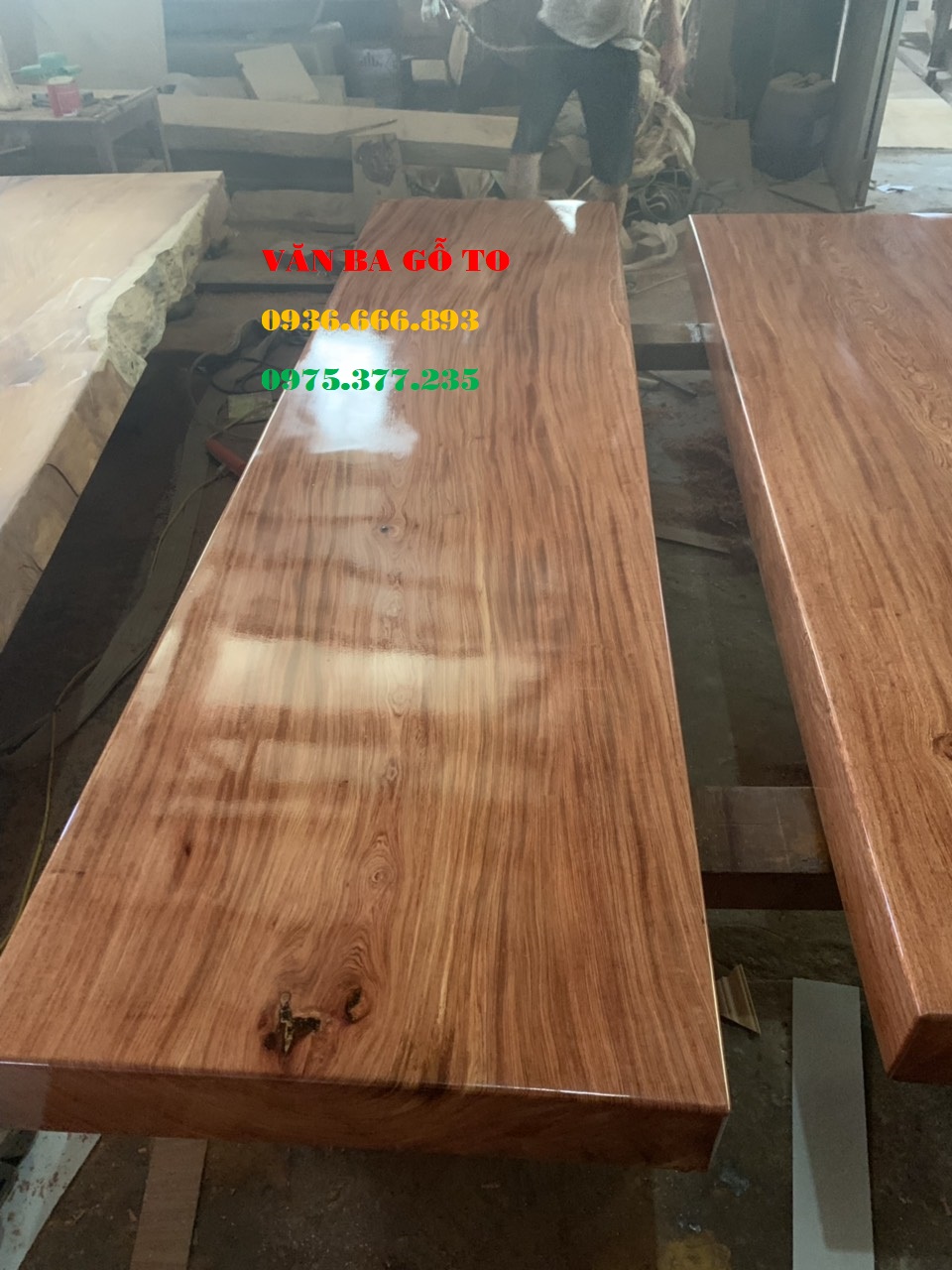 Mặt bàn gỗ nguyên khối tại Hà Nội