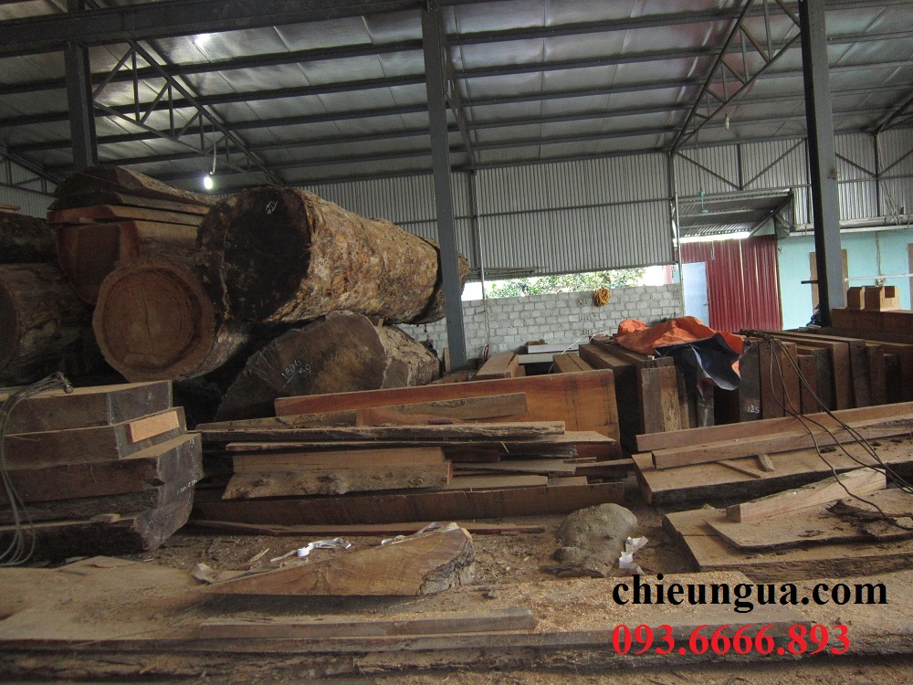 Xưởng gỗ Văn Ba