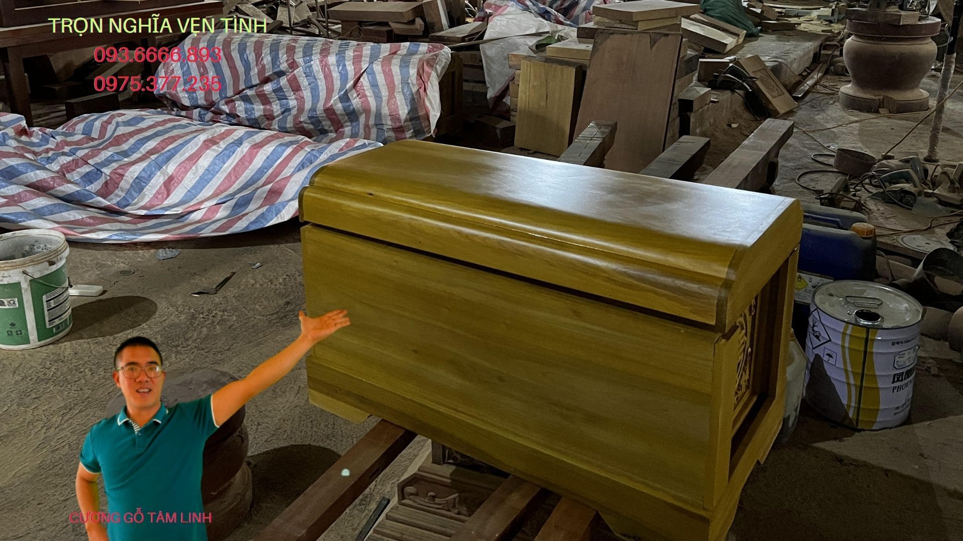 tiểu quách gỗ vàng tâm