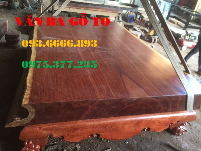 Tấm phản lớn 1000 năm tuổi