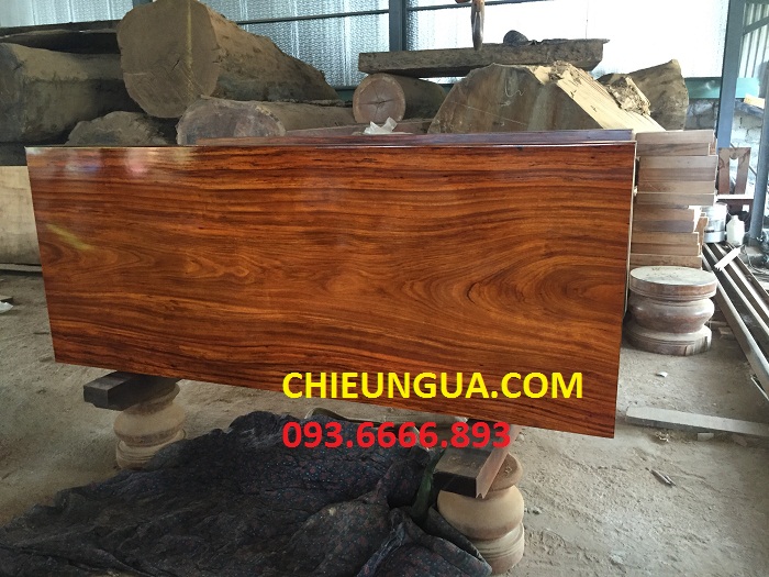 Sập gỗ Hương